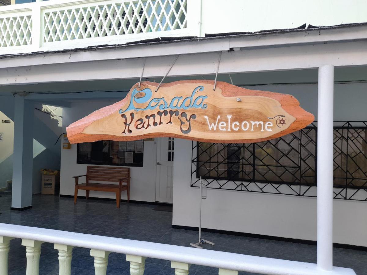 Posada Henry Sede Centro San Andrés Eksteriør bilde