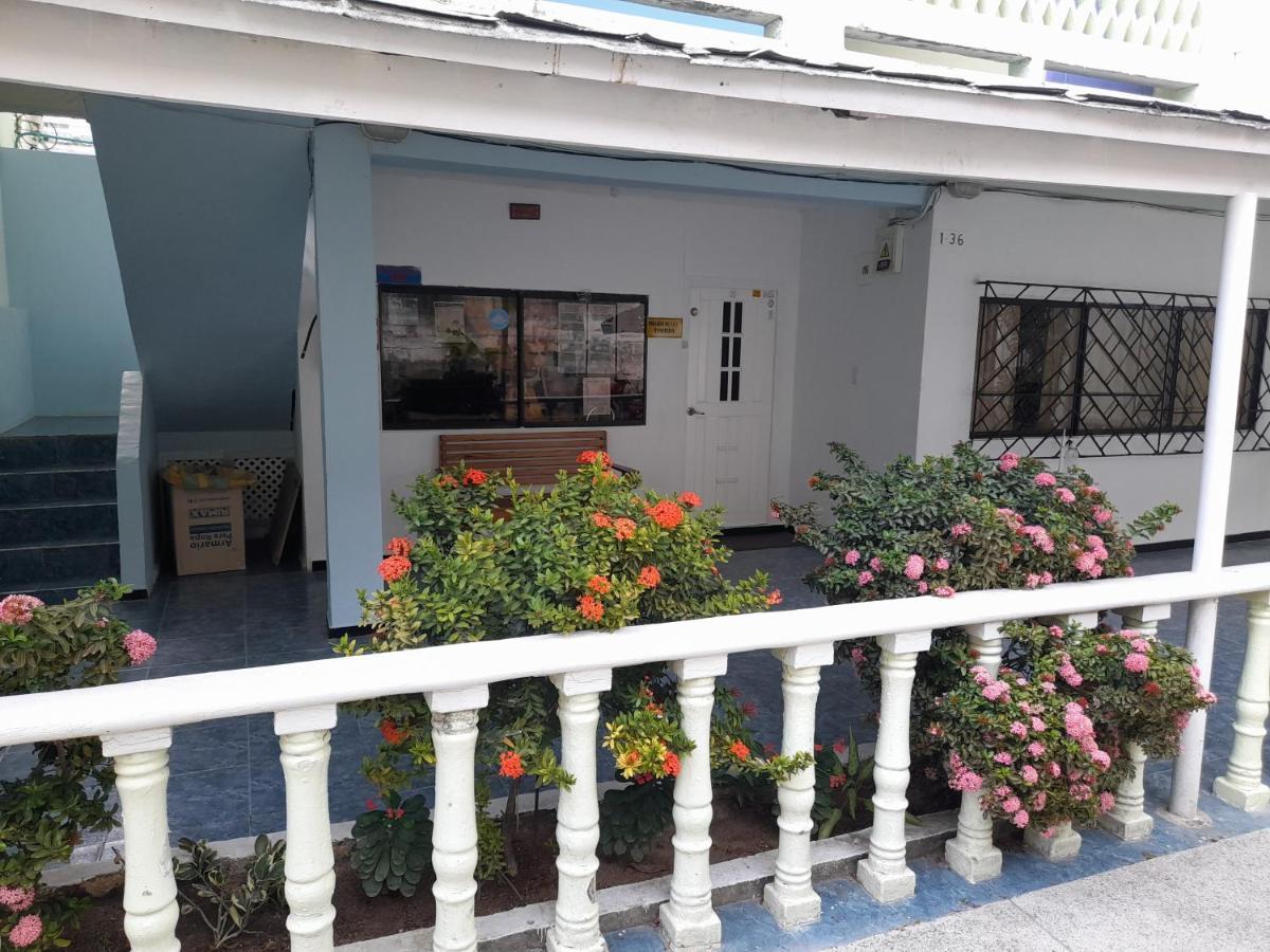 Posada Henry Sede Centro San Andrés Eksteriør bilde